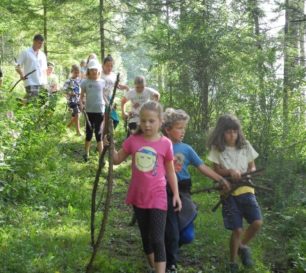 Waldpädagogik: Spielen in der Natur